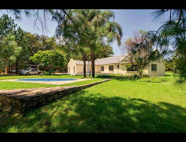 FARM FOR SALE IN ZONNEHOEWE
